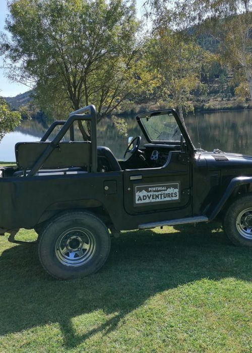 Jeep tour activity (1176x1280)